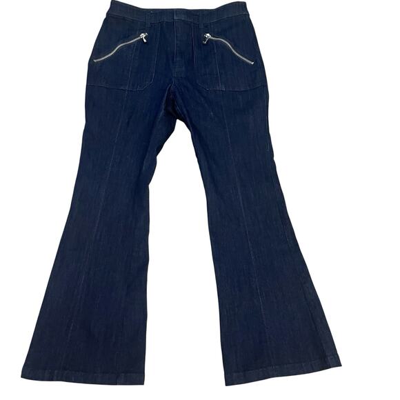 Cinq A Sept Celeste Crop Flare Jeans Size 8 Dark Wash Zippered Pockets Stretchy - Picture 1 of 10